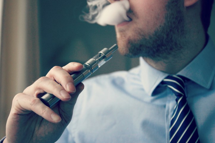 e-cigarette-electronic_cigarette-e-cigs-e-liquid-vaping-cloud_chasing-vaping_at_work-work_vaping_16348997445