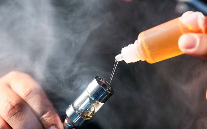 Kids' poisoning from e-cigs on the rise